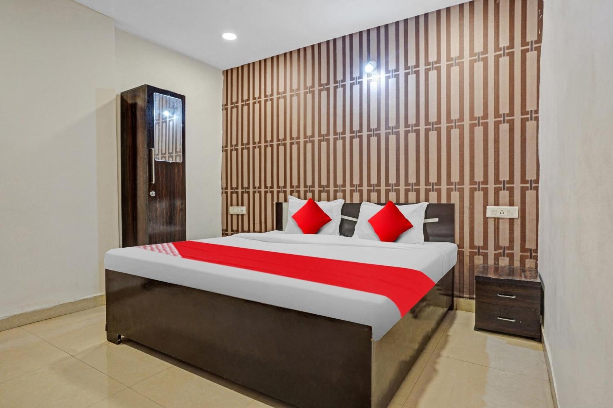Hotel O Flagship Hotel Gulmohar Inn Bhopal Ngoại thất bức ảnh